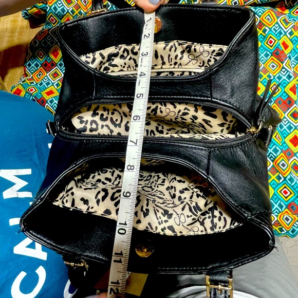 JESSICA SIMPSON small black handbag✨ - Picture 10 of 11